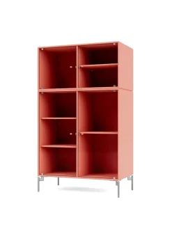 Ripple III Vitrineskab, inkl. sokkel fra Montana