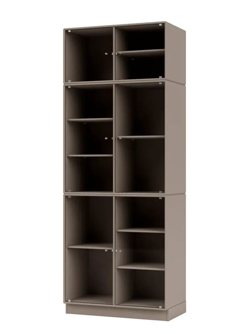 Ripple IV Vitrineskab, inkl. sokkel fra Montana