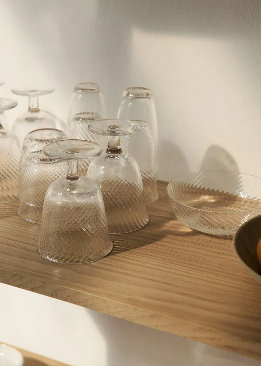 Rombe, Configuration F fra &Tradition