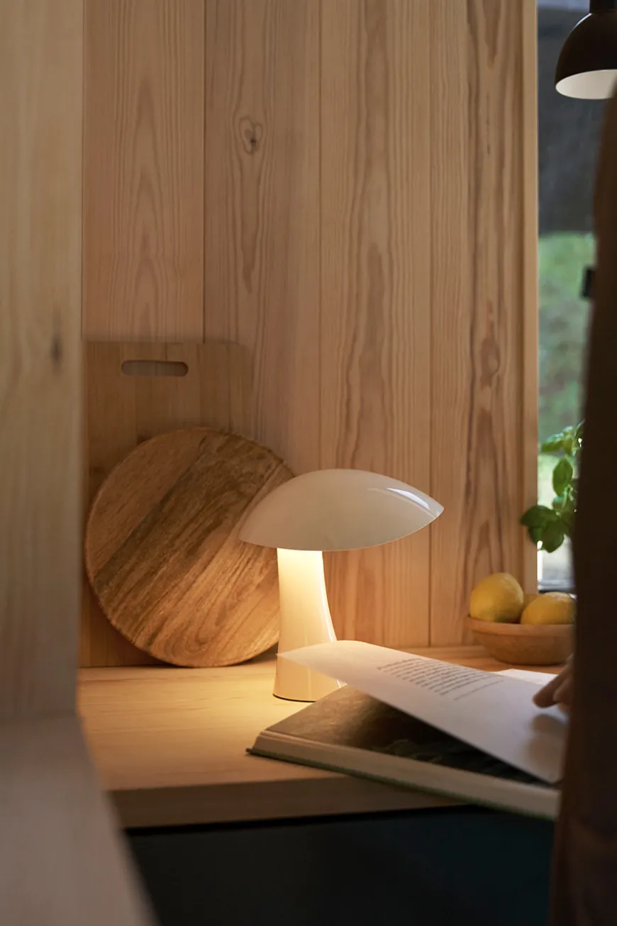 Rumee 220 Portable fra Louis Poulsen