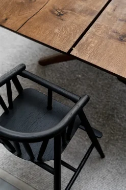 Saga Højstol, eg fra Oaklings