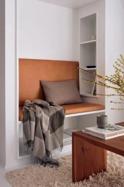 Santa Fe Plaid, walnut brown fra Silkeborg Uldspinderi