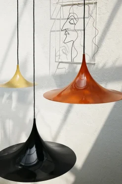 Semi Pendel fra GUBI