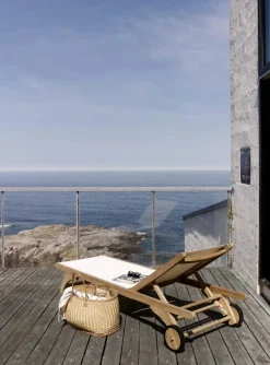 Skagerak Columbus Liggestol, sort fra Fritz Hansen