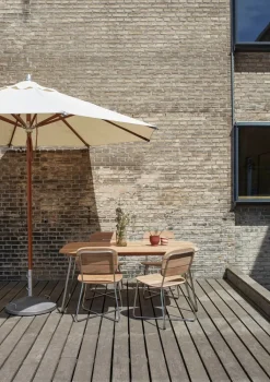 Skagerak Lilium Table 160 fra Fritz Hansen