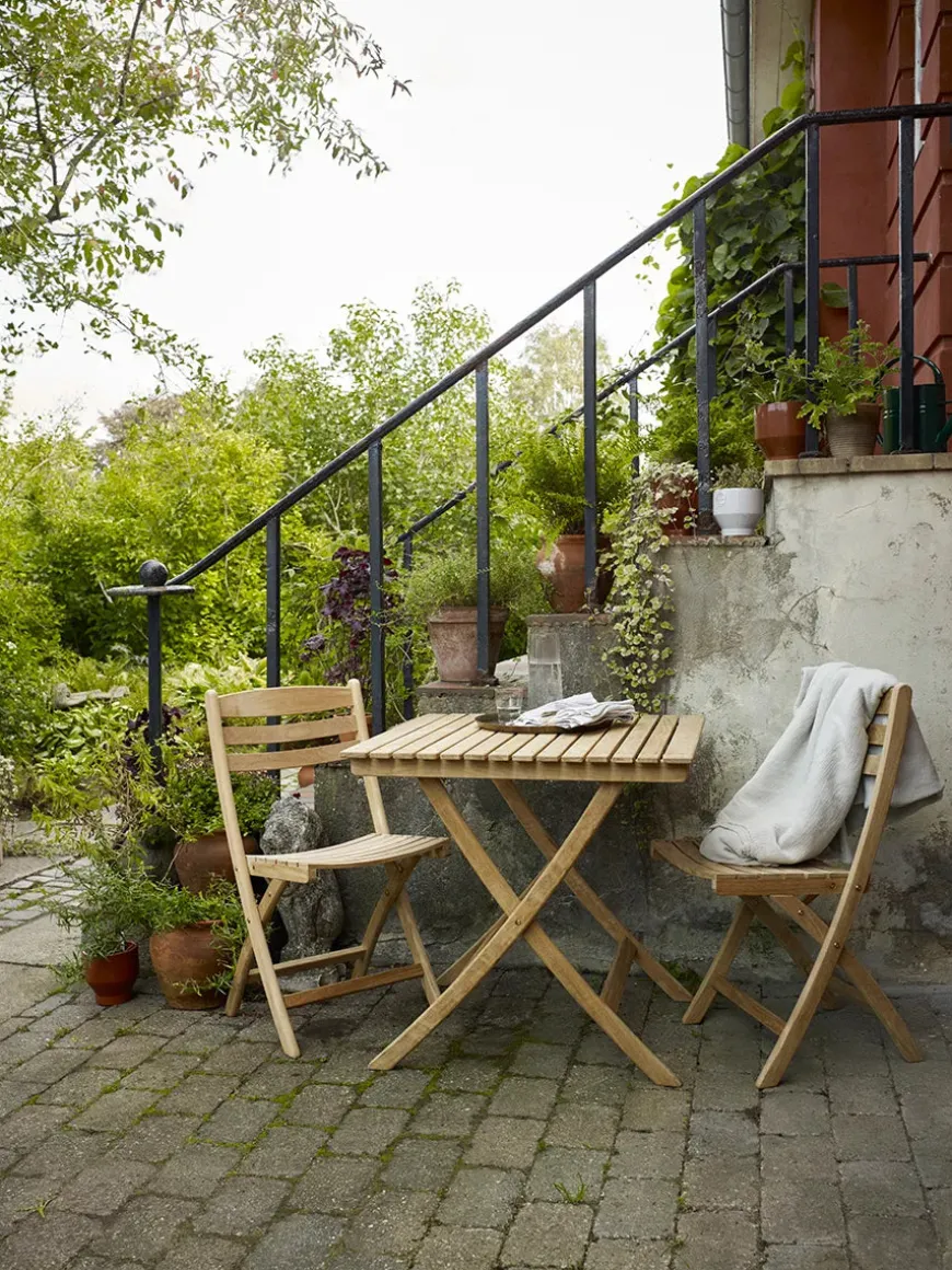 Skagerak Selandia Sæt, 2 armstole og bord 75 fra Fritz Hansen