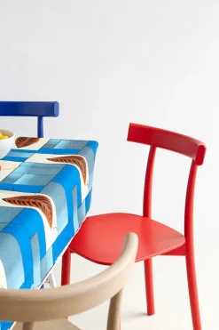 Skinny wooden chair, ash/black fra Nine