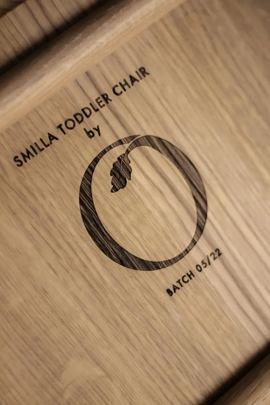 Smilla Toddler Stol, røget eg fra Oaklings