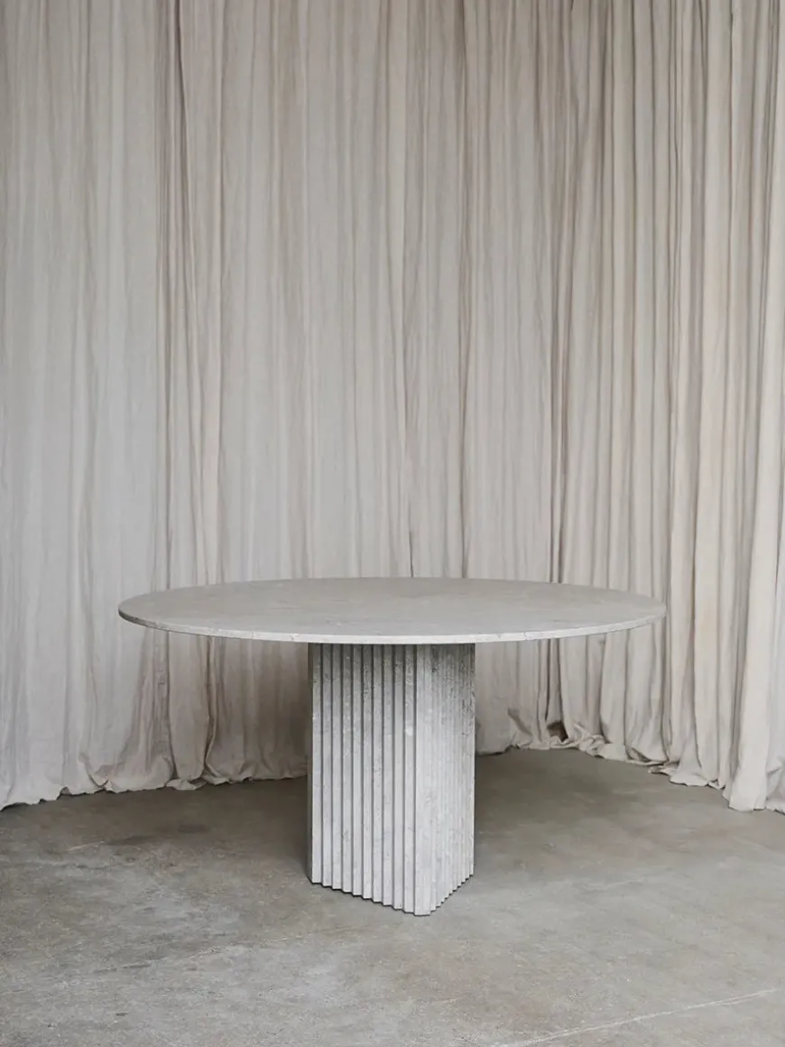 Solar Spisebord fra Wabi Sabi Nordic