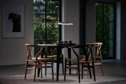 Soleil pendel small, røget eg, plast skærm fra Le Klint