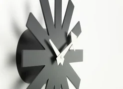 Spindle Clock fra Vitra