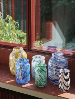 Splash Vase, Roll Neck White Dot fra Hay