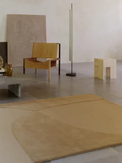 Split Plains Tæppe, Mustard fra Linie Design