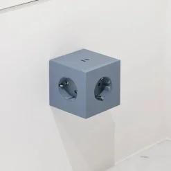 Square 2 Stikdåse med USB, beige fra Avolt