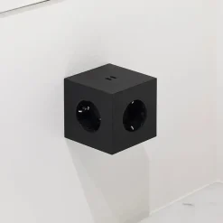 Square 2 Stikdåse med USB, beige fra Avolt