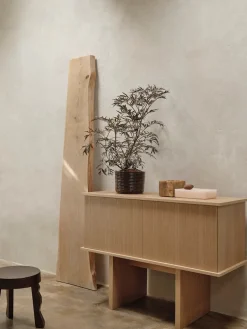 Stilt Sideboard, double fra Ferm Living