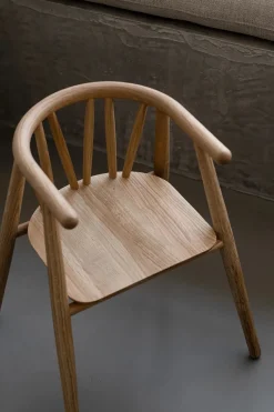 Storm Børnestol, røget eg fra Oaklings
