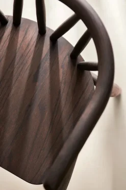 Storm Børnestol, røget eg fra Oaklings