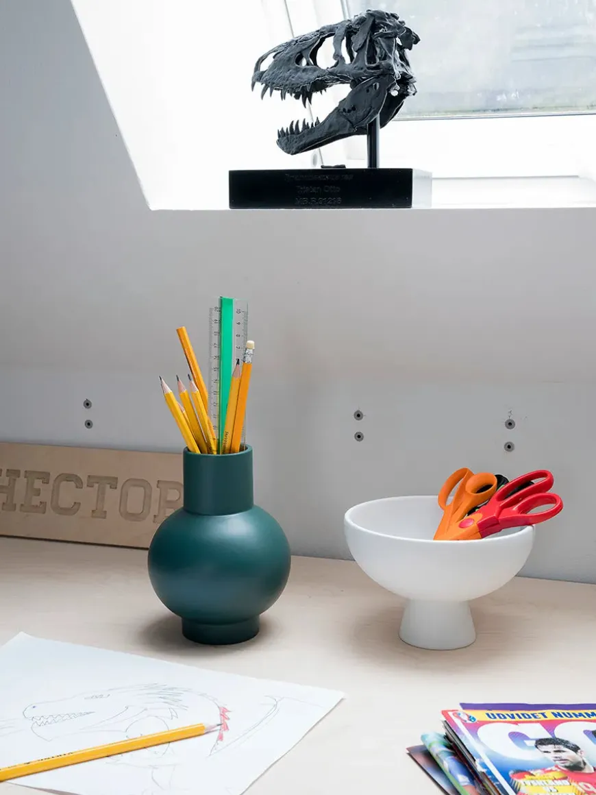 Strøm Vase, vaporous grey fra raawii