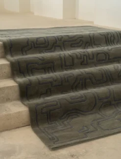 Structures 2.0 Tæppe, Volcano dust fra Massimo