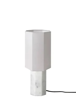 The Eight Over Eight Lamp Small, beige travertine fra Louise Roe