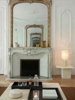 The Eight Over Eight Lamp Small, grey marble fra Louise Roe