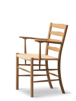 The Klint Armchair, sortlakeret eg fra Fredericia Furniture
