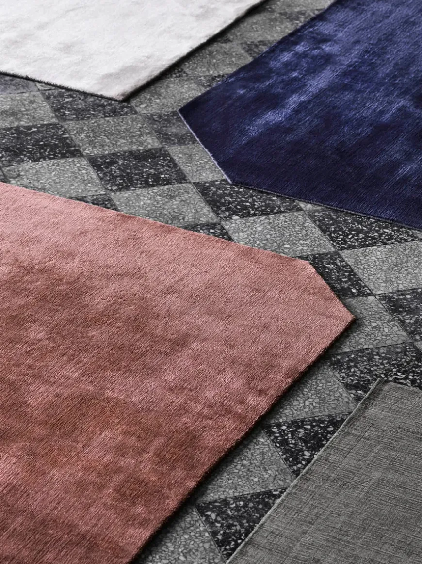 The Moor Rug AP7 200x300 fra &Tradition