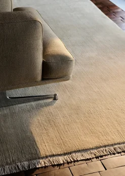 The Moor Rug AP6 240x240 fra &Tradition