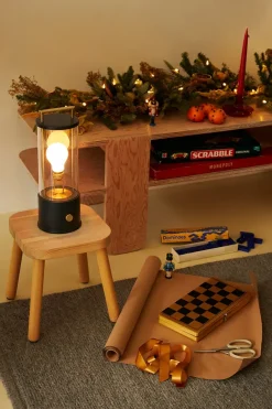 The Muse Portable Lampe, Candlenut White fra Tala