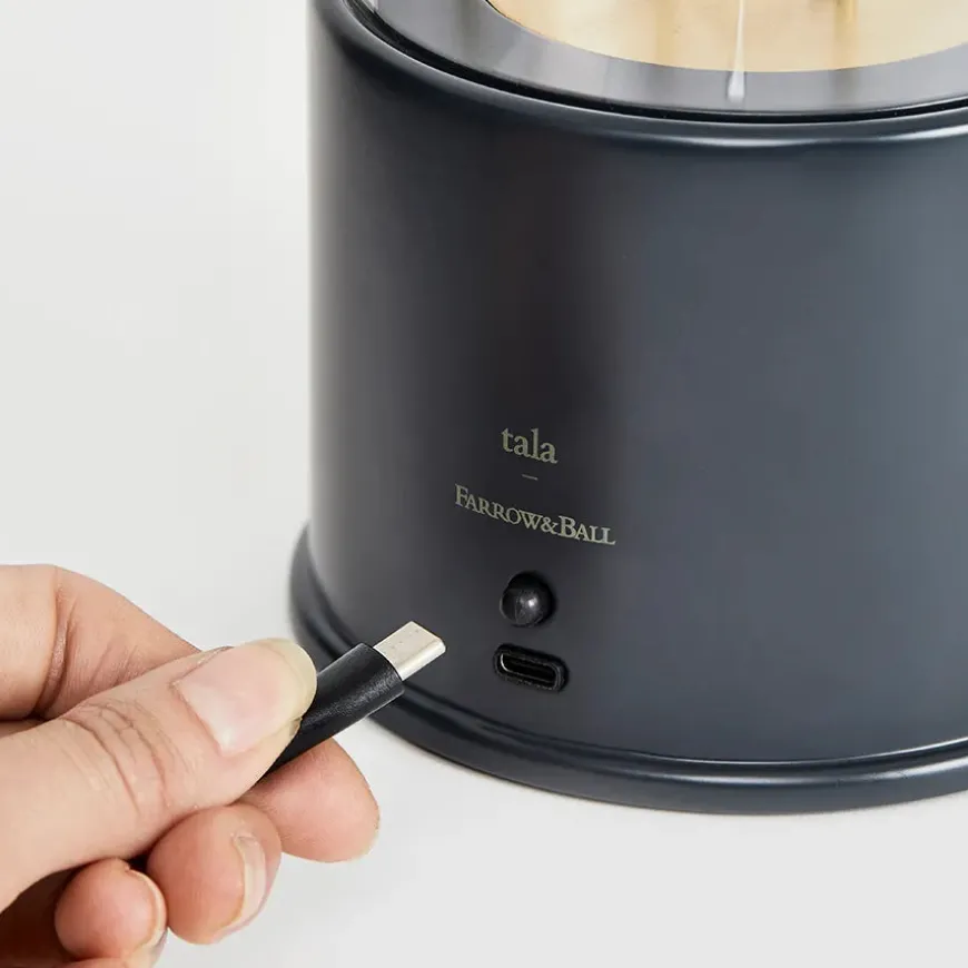 The Muse Portable Lampe, Pomona Red fra Tala