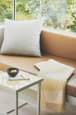 The Sweater Plaid, black fra Silkeborg Uldspinderi