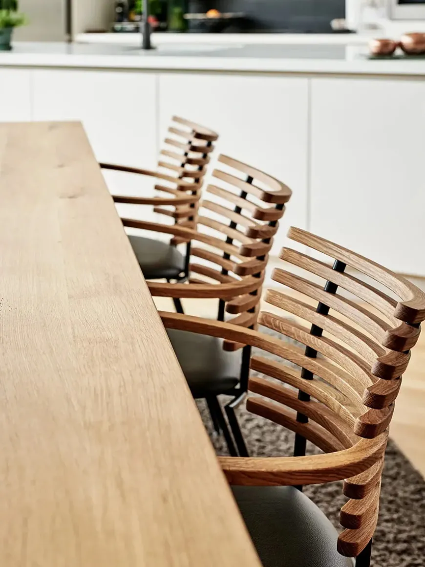 Tiger Stol, sort læder fra Naver Collection