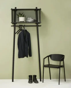 Töjbox Wardrobe fra Woud