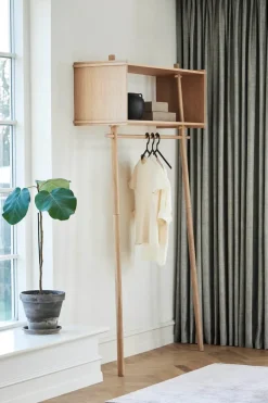 Töjbox Wardrobe, small fra Woud