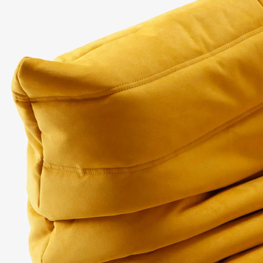 Togo Large Sofa fra Ligne Roset