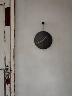 Trace vægur fra Ferm Living