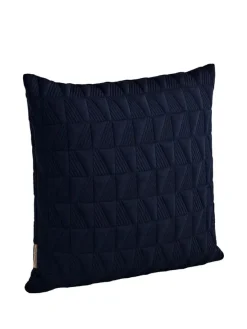 Trapez Pude 60x40 i midnight blue af Arne Jacobsen