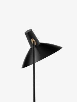 Tripod HM8 Gulvlampe af Hvidt & Mølgaard