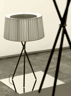 Tripode Bordlampe, natural fra Santa and Cole