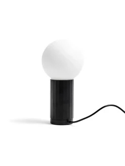 Turn On bordlampe fra Hay