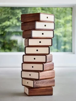 Turning Boxes fra Naver Collection