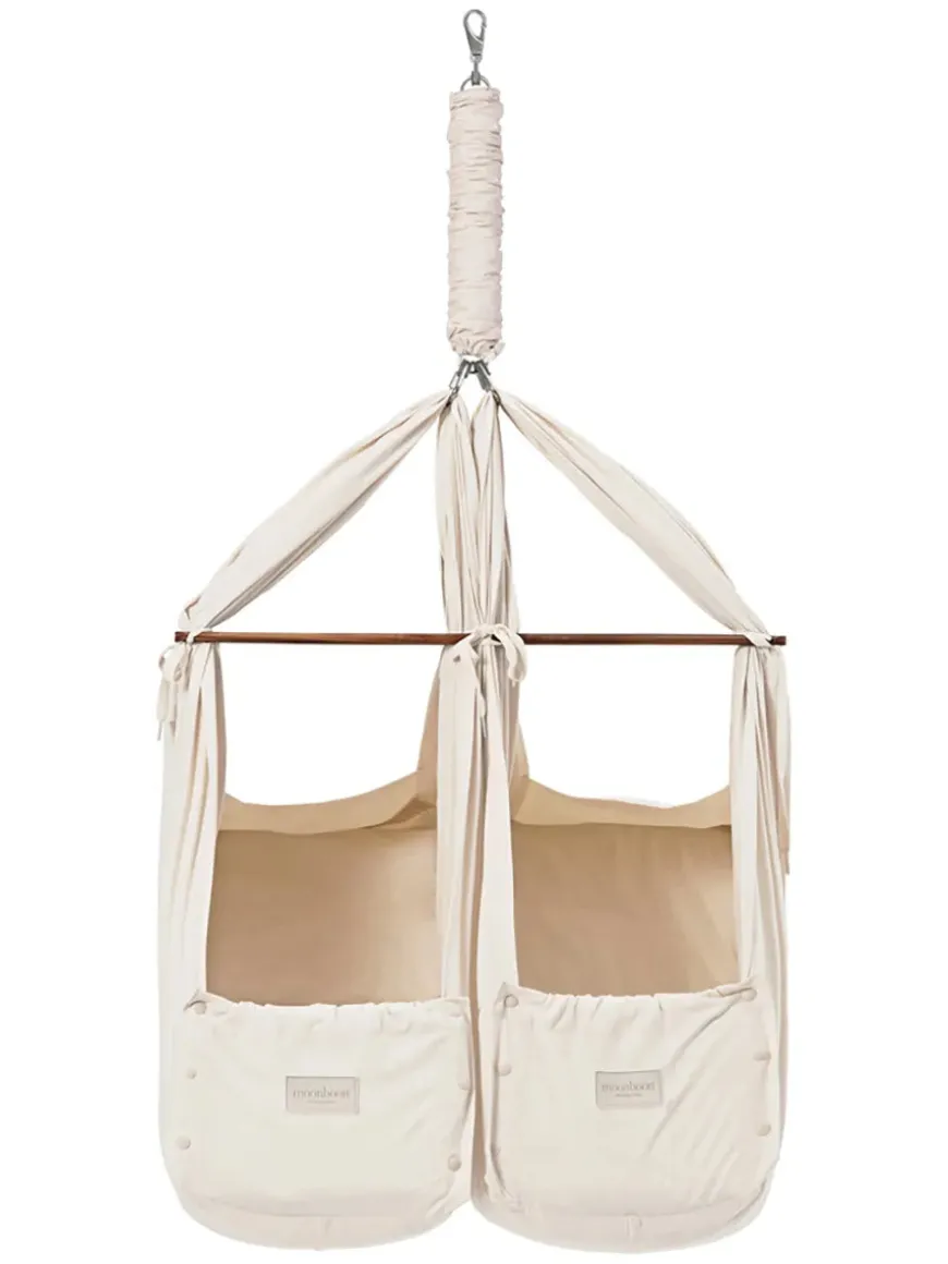 Tvillingeslyngevugge, nature fra Moonboon