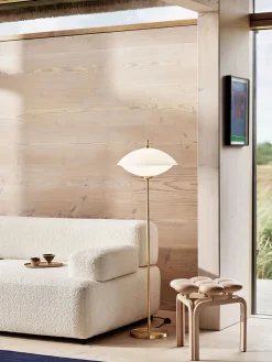 Utzon Stool fra Fritz Hansen