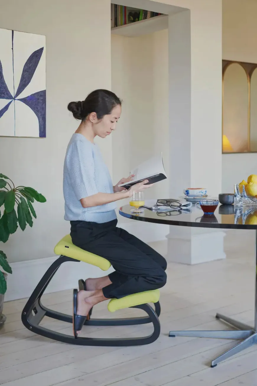 Variable Balans Stol fra Variér natur bøg