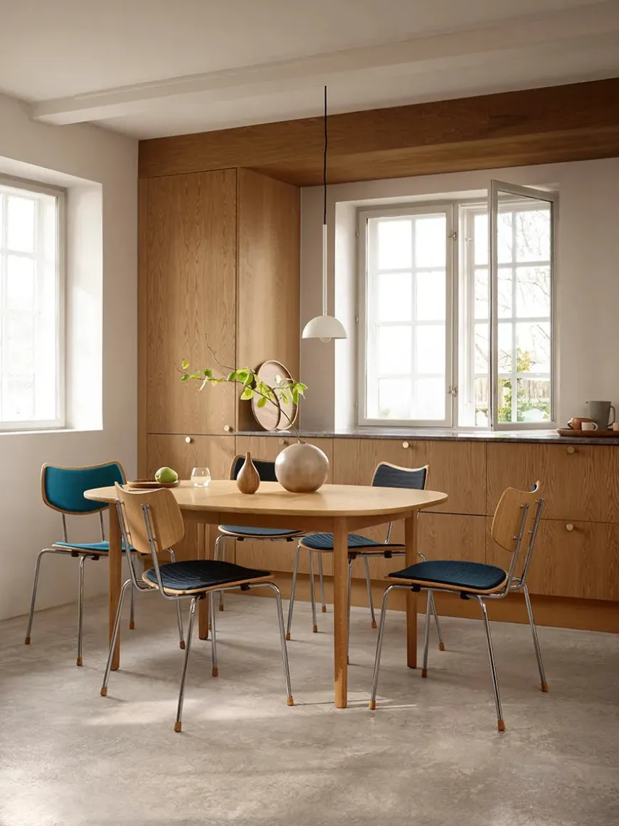 Vega Stol, krom stel fra Carl Hansen & Søn