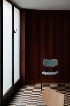 Vega Stol, polstret fra Carl Hansen & Søn