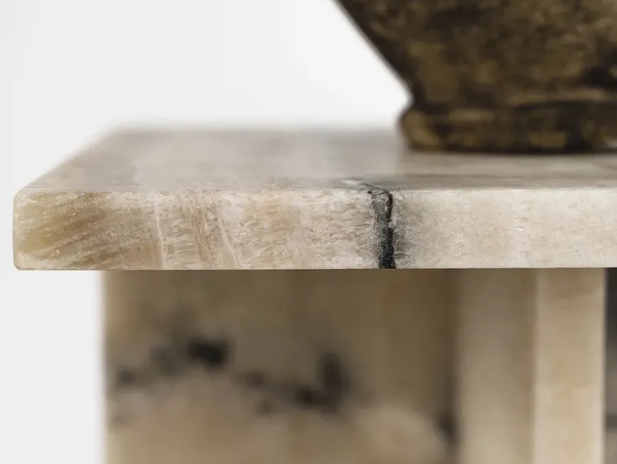 Venus Sidebord, onyx fra Wabi Sabi Nordic