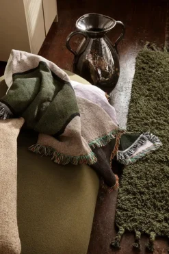 Verso Floor Vase fra Ferm Living