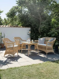 Victoria Bord fra Sika-Design